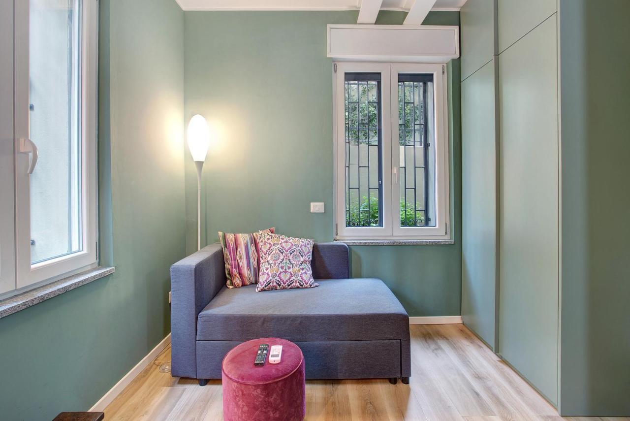 Apartment Costanza Milan